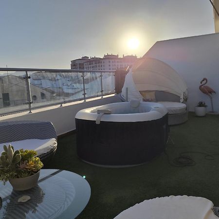 Atico Rilque, Apartamentos Independientes Con Jacuzzi Privado Y Terraza En روندا المظهر الخارجي الصورة