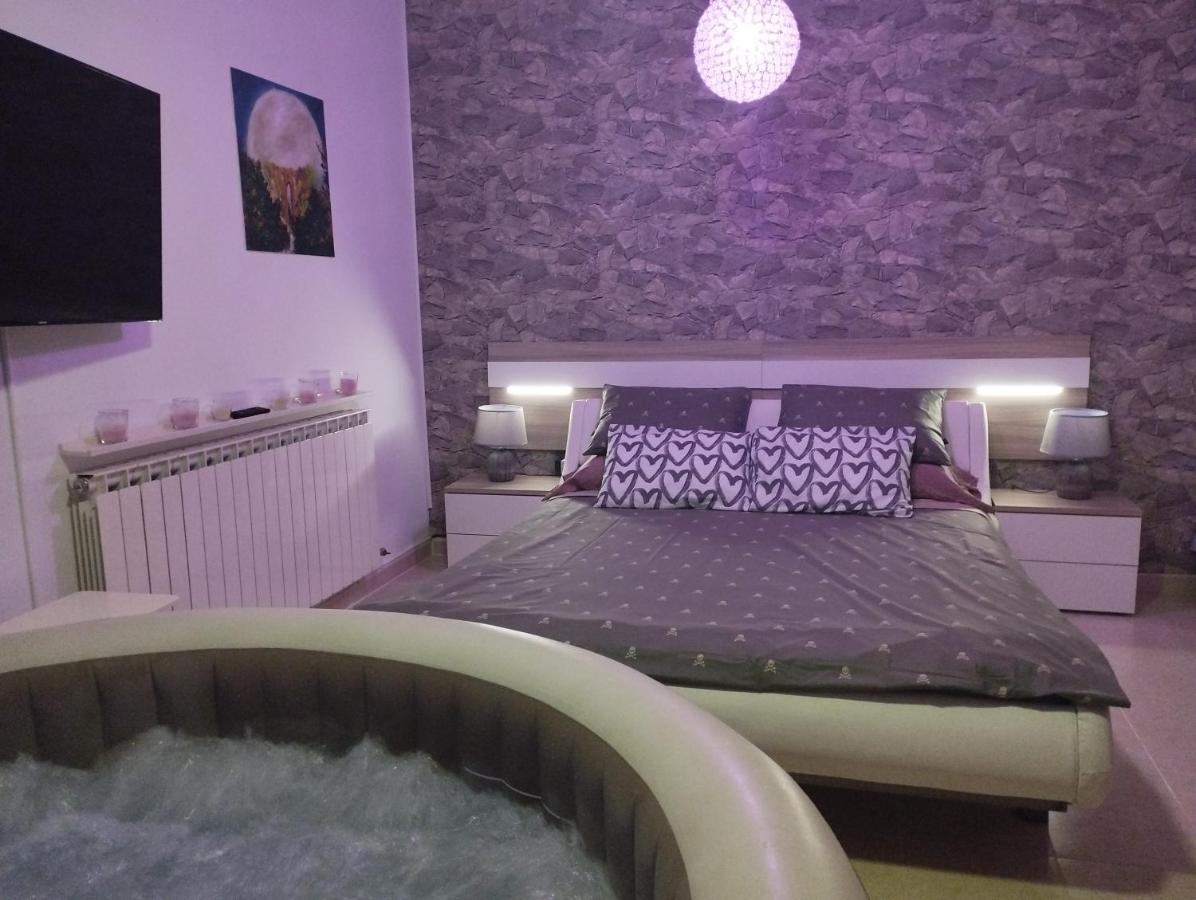 Atico Rilque, Apartamentos Independientes Con Jacuzzi Privado Y Terraza En روندا المظهر الخارجي الصورة