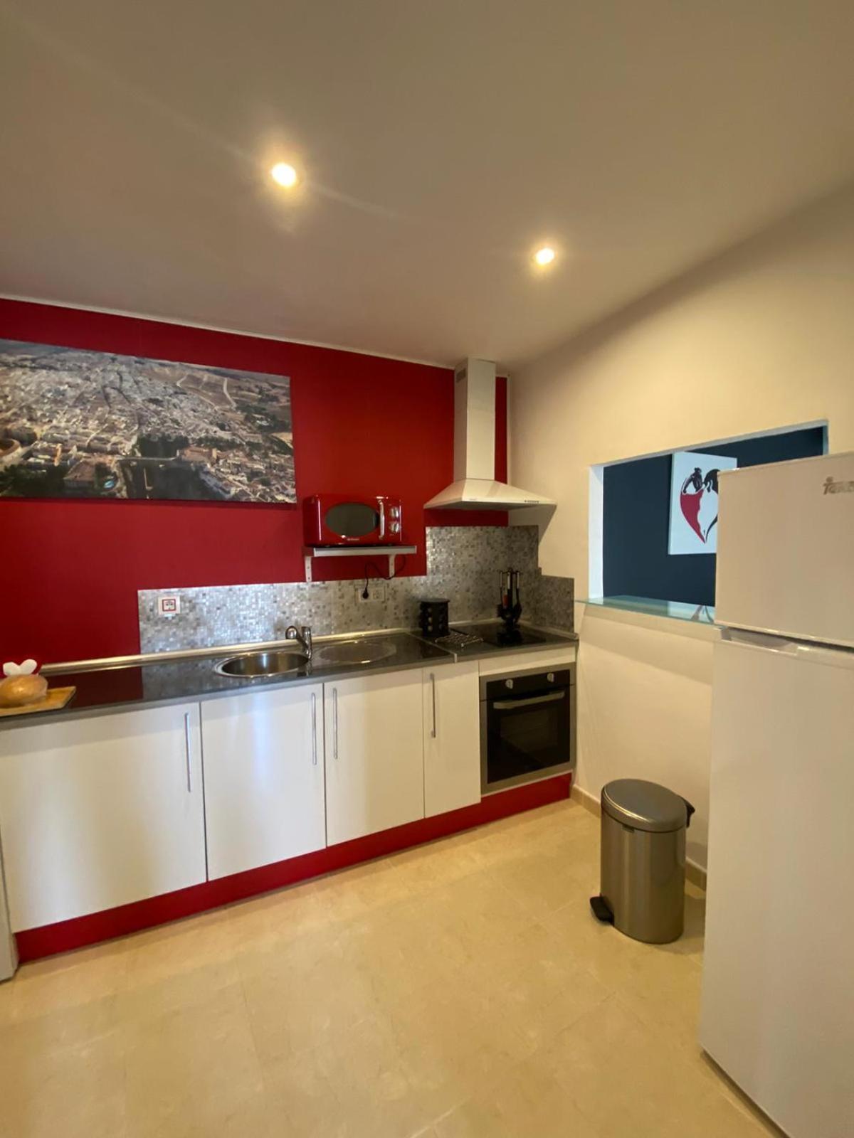 Atico Rilque, Apartamentos Independientes Con Jacuzzi Privado Y Terraza En روندا المظهر الخارجي الصورة
