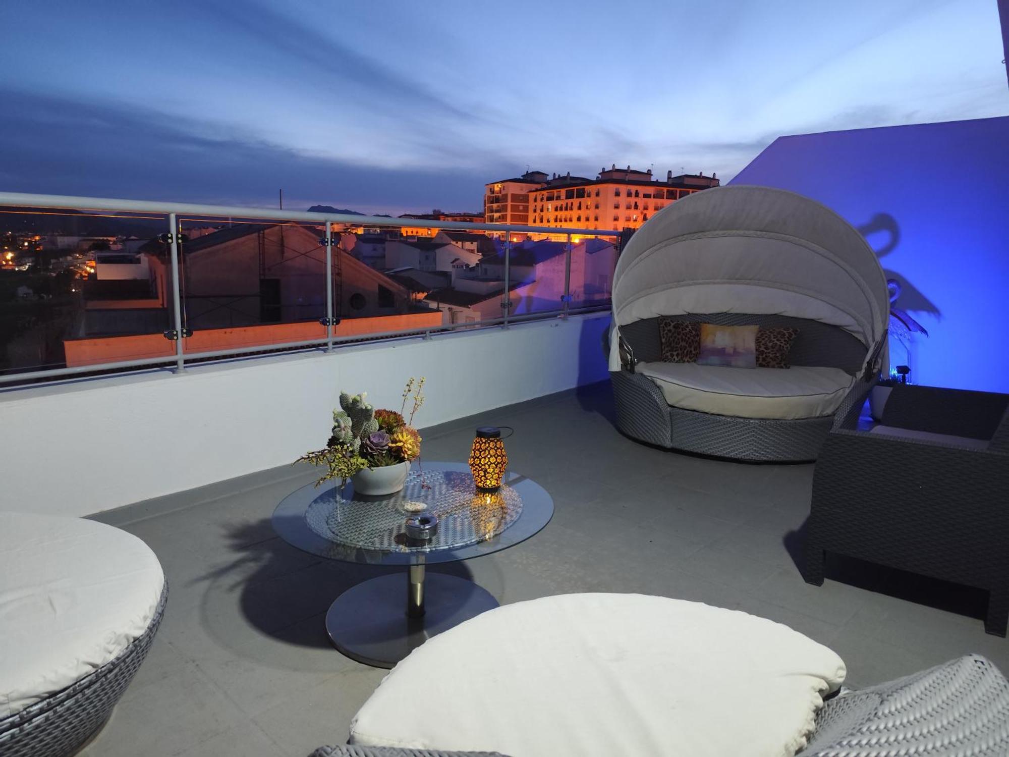 Atico Rilque, Apartamentos Independientes Con Jacuzzi Privado Y Terraza En روندا المظهر الخارجي الصورة